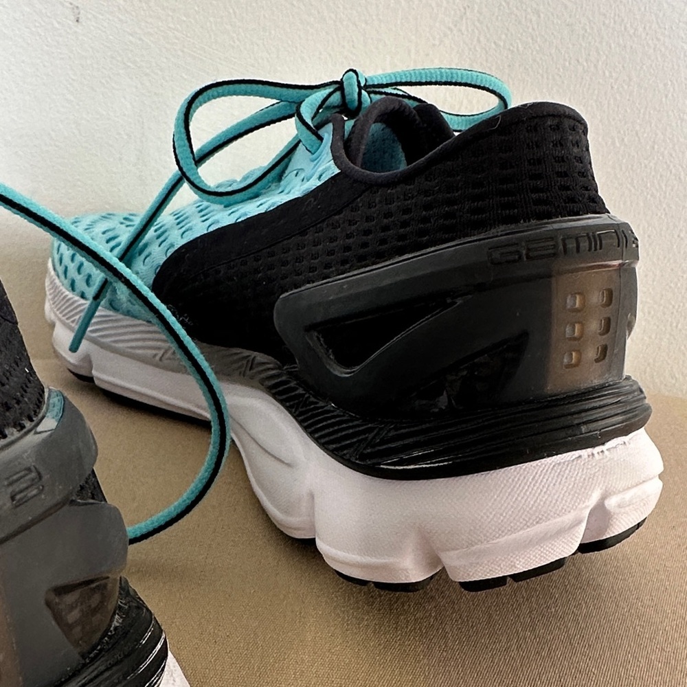 Under Armour SpeedForm Gemini 2 running shoes women’s size 7 - Picture 6 of 6